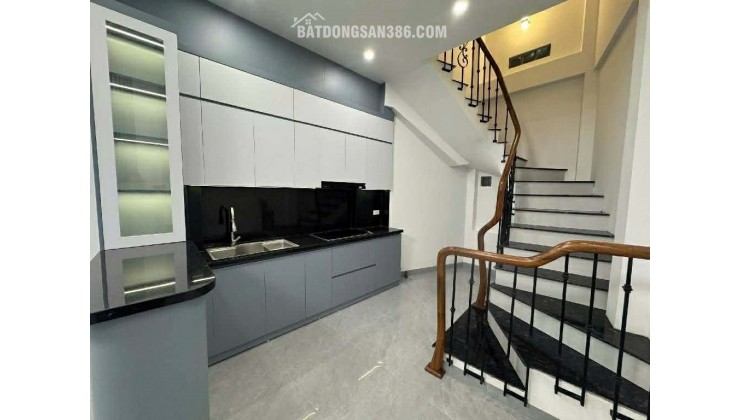 NHÀ GẦN PHỐ XÃ ĐÀN_NGÕ THÔNG 3 GÁC TRÁNH_KINH DOANH NHỎ_36m2 x 5T_FULL NỘI THẤT, hơn 8 tỷ